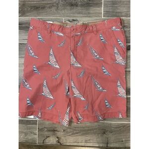 Izod Saltwater Beachtown Shorts Sailboats Size 42 Inseam 10.5‎ With Pockets